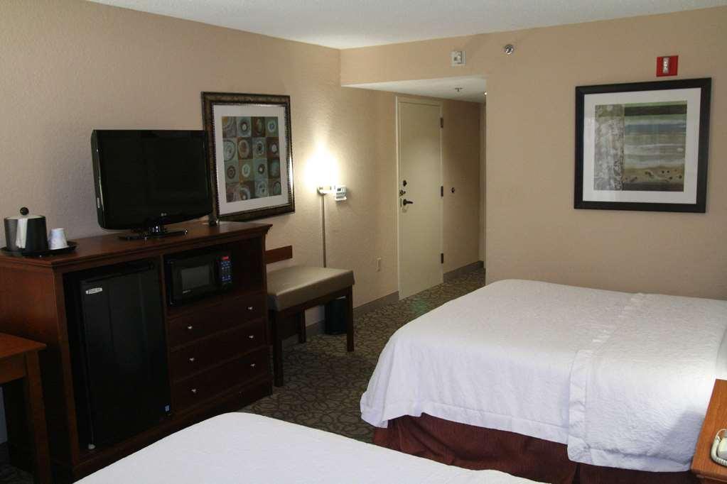 Hampton Inn Gainesville Ruang foto