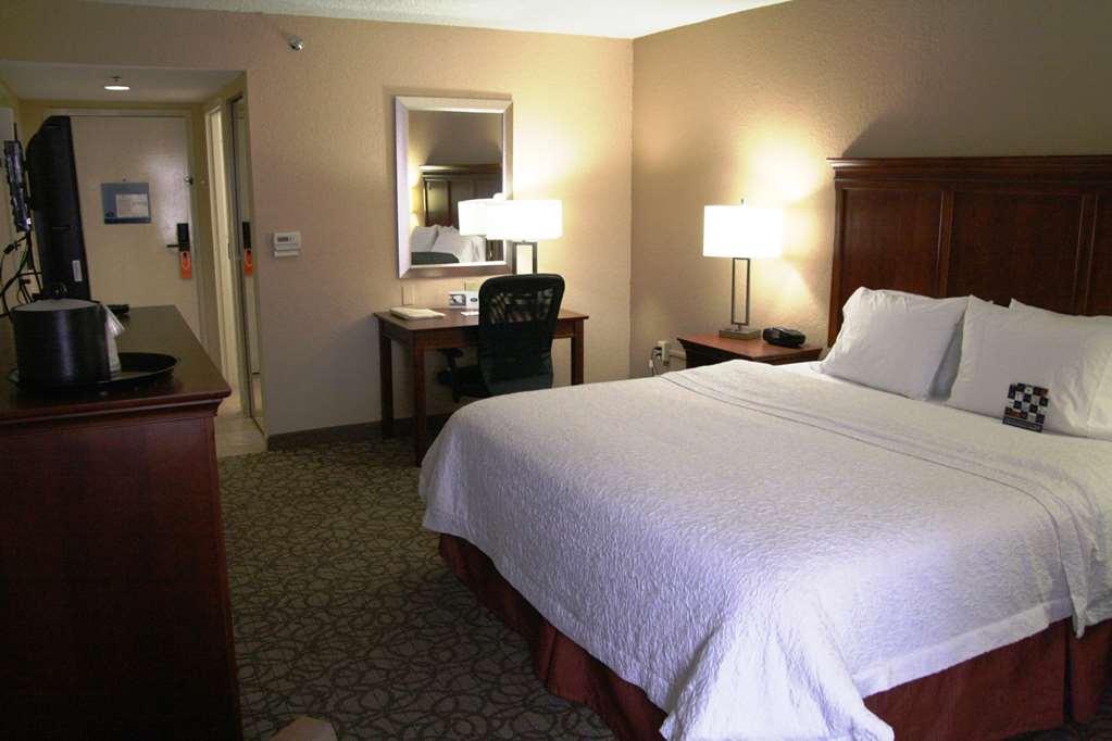 Hampton Inn Gainesville Ruang foto