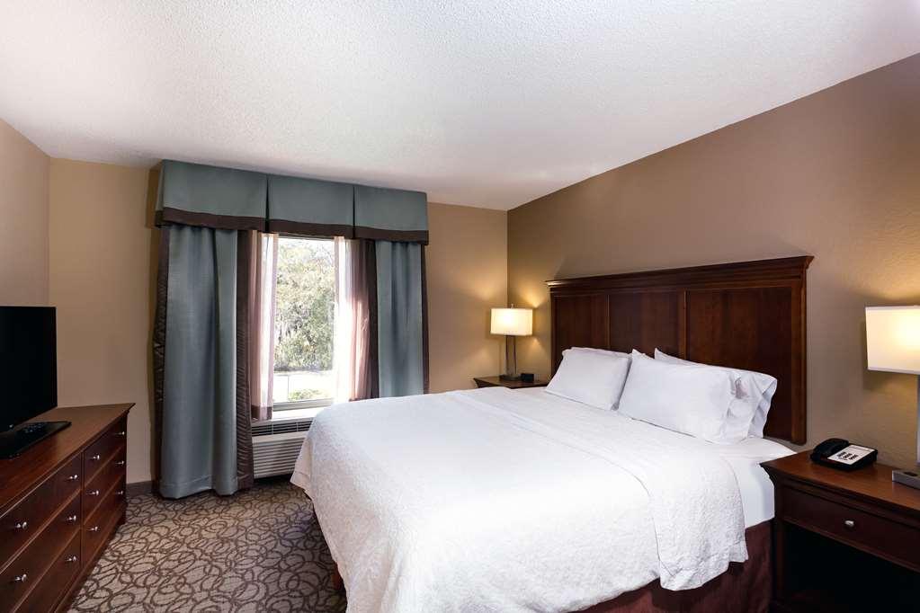 Hampton Inn Gainesville Ruang foto