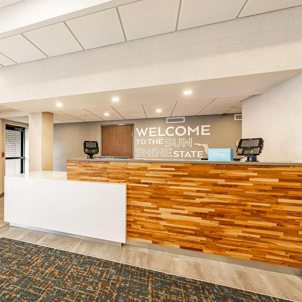 Hampton Inn Gainesville Bagian luar foto