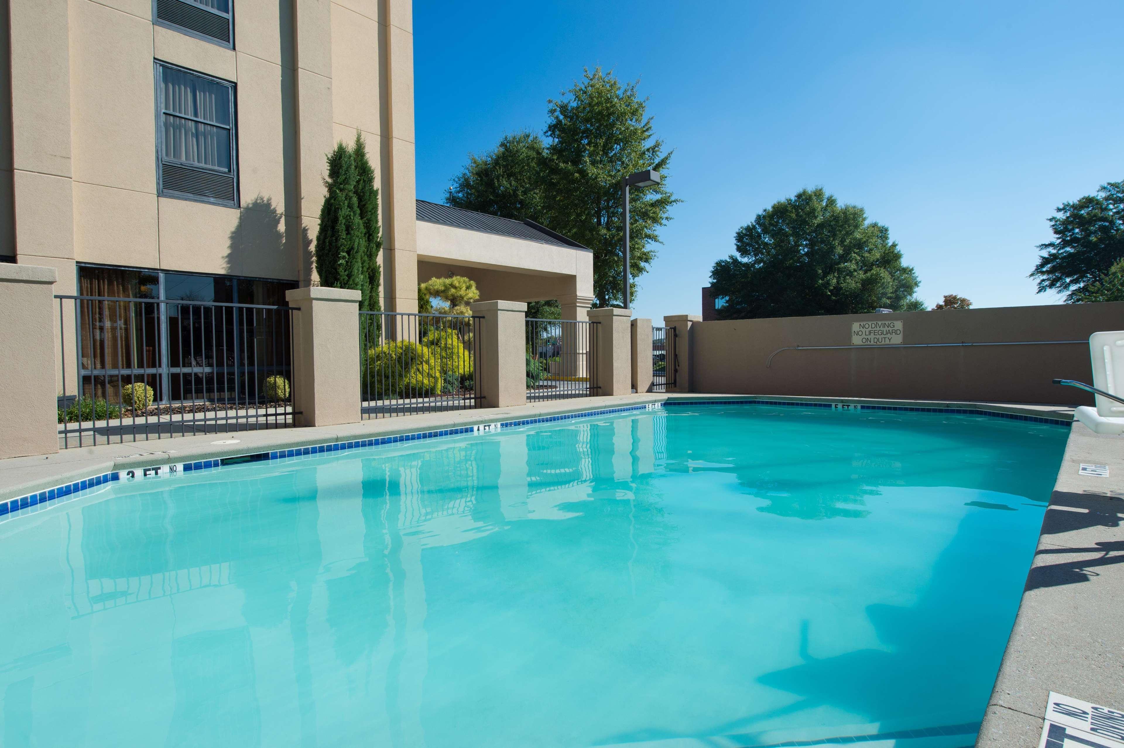 Hampton Inn Gainesville Bagian luar foto