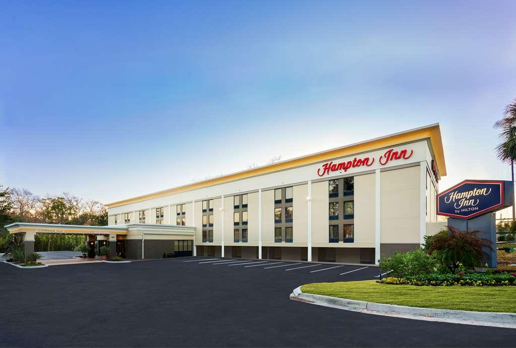 Hampton Inn Gainesville Bagian luar foto