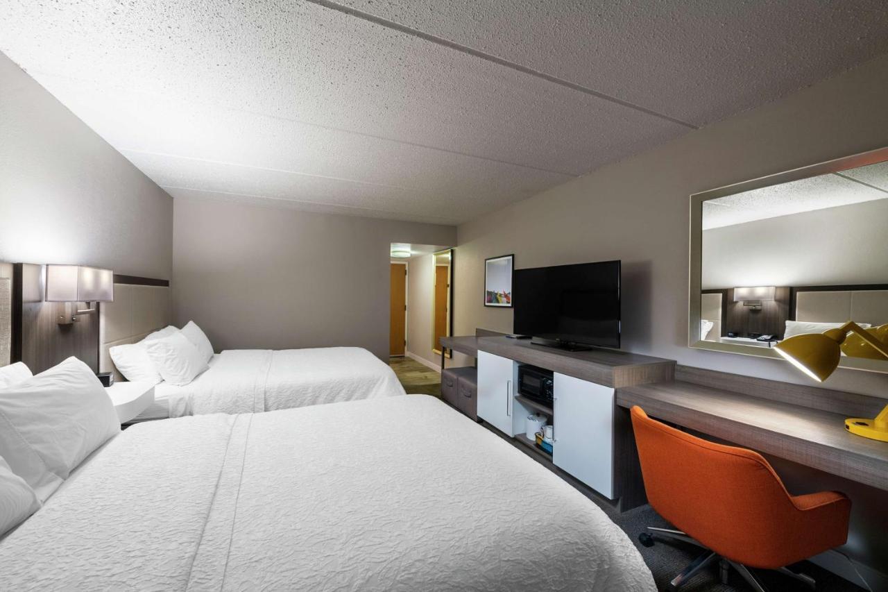 Hampton Inn Gainesville Bagian luar foto