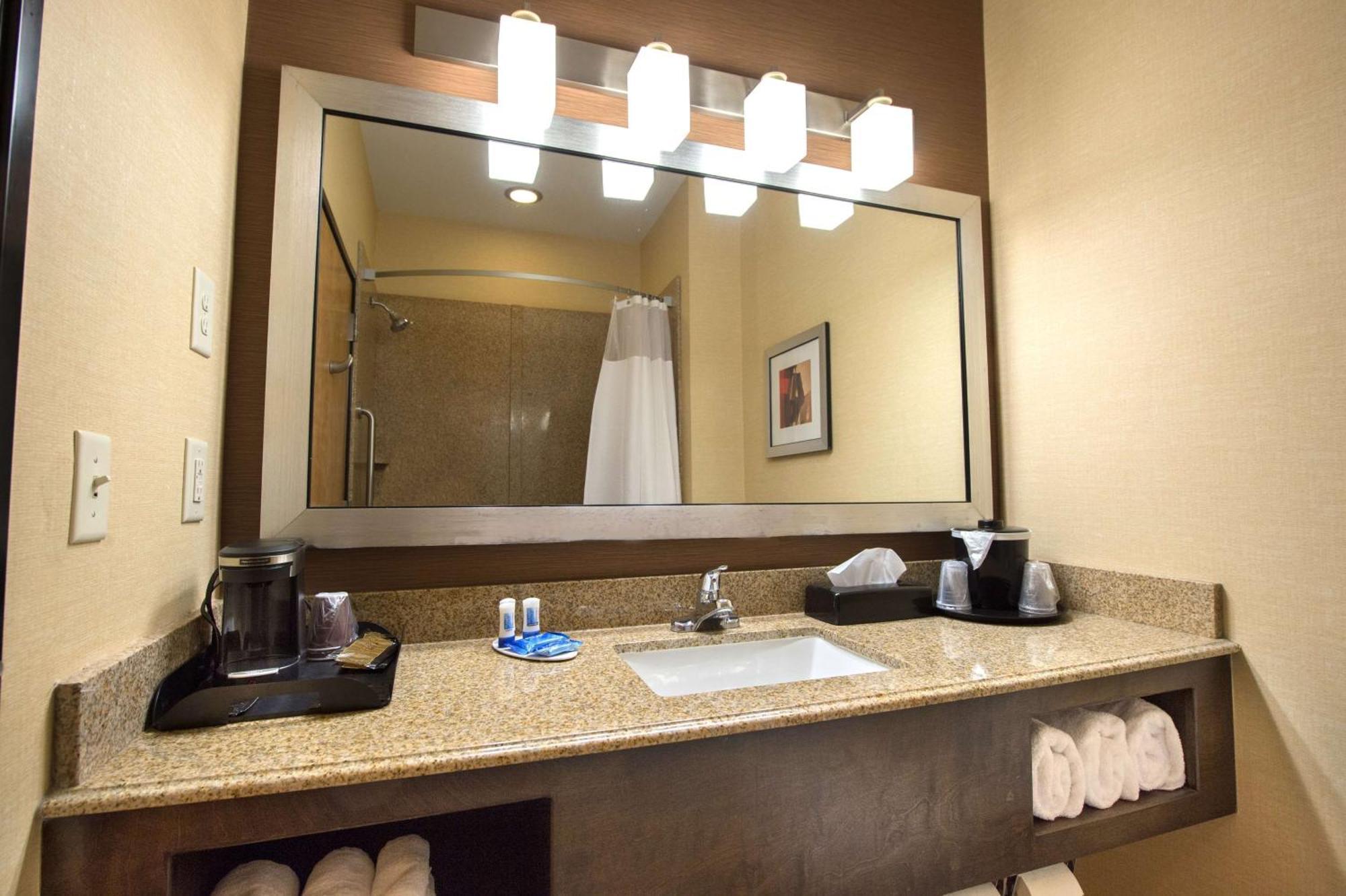 Hampton Inn Gainesville Bagian luar foto